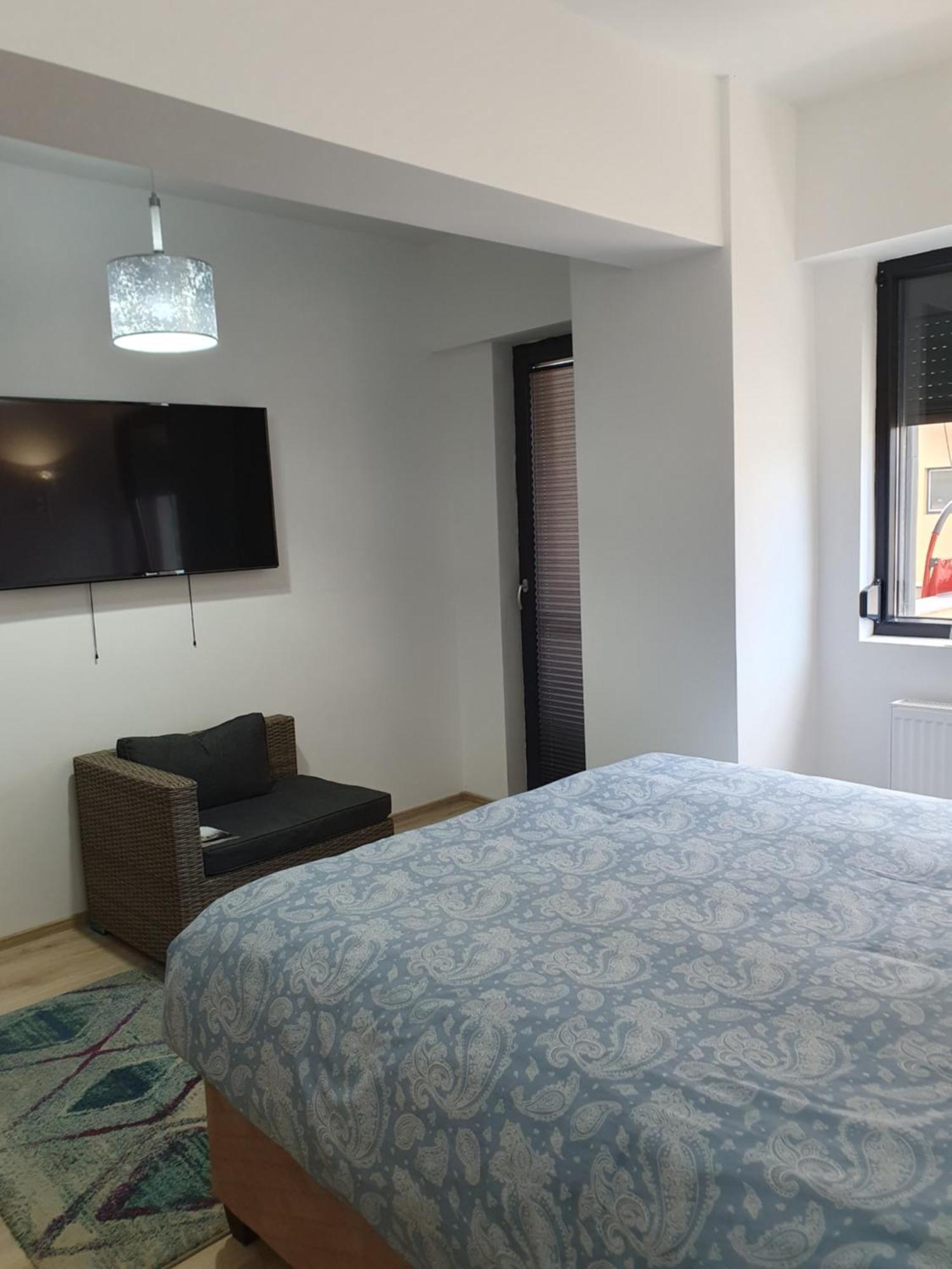 Apartament Castelul Bran Râmnicu Vâlcea Exterior foto
